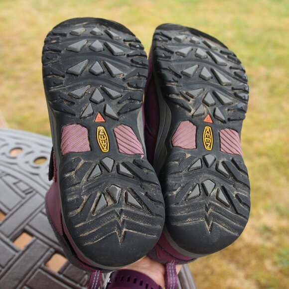 Keen Dry Waterproof Purple Gray Hiking Boots Style 1020134 -  Big Kid Size 6 - Picture 8 of 12